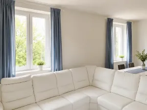 Pronájem bytu 2+kk, Praha, Výmarova, 72 m2