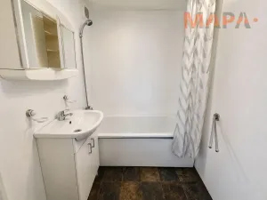 Pronájem bytu 1+1, Chomutov, Lidická, 36 m2