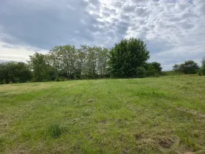 Prodej pozemku pro bydlení, Knovíz, U Kostela, 1312 m2