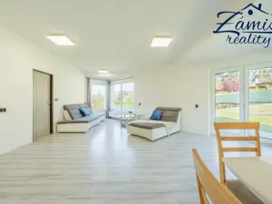 Prodej rodinného domu, Nespeky - Městečko, Na Mělách, 278 m2