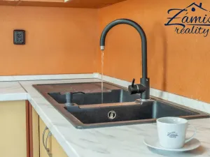 Prodej rodinného domu, Nespeky - Městečko, Na Mělách, 278 m2