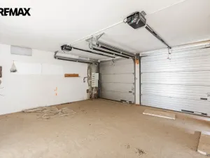 Prodej vícegeneračního domu, Jesenice, Chrpová, 897 m2