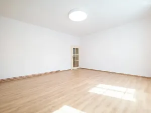 Pronájem obchodního prostoru, Rosice, Brněnská, 84 m2
