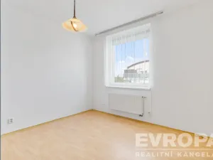 Prodej bytu 3+kk, Praha - Újezd, Pastevců, 70 m2
