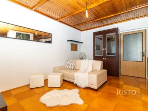 Prodej rodinného domu, Zvole, 520 m2