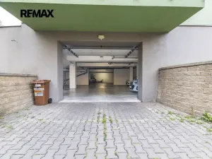 Prodej bytu 4+kk, Praha - Horní Počernice, V javorech, 93 m2