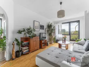 Prodej bytu 3+1, Praha - Vokovice, Ke dvoru, 69 m2