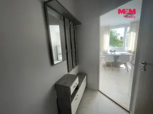 Prodej bytu 1+1, Krupka - Maršov, Karla Čapka, 35 m2