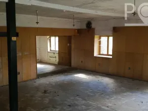 Prodej rodinného domu, Karlovice, 340 m2