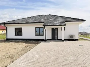 Prodej rodinného domu, Sopřeč, 145 m2