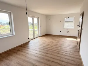 Prodej rodinného domu, Sopřeč, 145 m2
