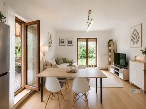 Prodej bytu 2+kk, Zbuzany, Lomená, 51 m2