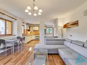Prodej rodinného domu, Pecka - Bělá u Pecky, 250 m2