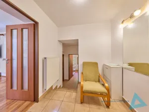 Prodej rodinného domu, Pecka - Bělá u Pecky, 250 m2