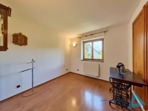 Prodej rodinného domu, Pecka - Bělá u Pecky, 250 m2