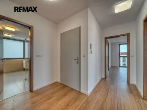 Pronájem bytu 3+kk, Kolín, Zásmucká, 79 m2