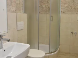 Pronájem bytu 2+1, Mariánské Lázně, Hroznatova, 62 m2