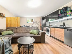 Prodej bytu 3+kk, Praha - Újezd nad Lesy, Oplanská, 56 m2