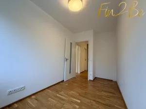 Pronájem bytu 3+1, Praha - Vysočany, Za Lidovým domem, 84 m2