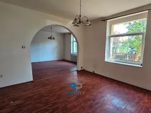 Prodej pozemku pro bydlení, Praha - Kbely, Mladějovská, 950 m2