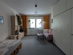 Pronájem bytu 1+1, Zlín, 40 m2