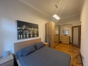 Pronájem bytu 3+kk, Praha - Žižkov, Blahníkova, 52 m2