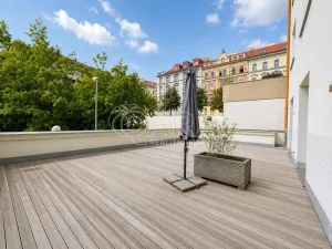 Pronájem kanceláře, Praha - Vinohrady, Nad Petruskou, 35 m2