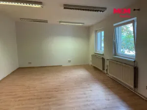 Pronájem bytu 2+kk, Louny, Komenského náměstí, 45 m2