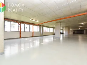 Pronájem garážového stání, Beroun, Nepilova, 12 m2