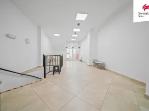 Pronájem obchodního prostoru, Pardubice - Zelené Předměstí, třída Míru, 523 m2