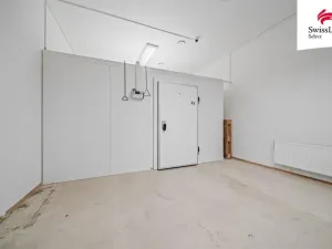 Pronájem obchodního prostoru, Pardubice - Zelené Předměstí, třída Míru, 523 m2