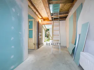 Prodej rodinného domu, Milešov - Přední Chlum, 212 m2
