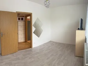 Pronájem bytu 2+kk, Šlapanice, Švehlova, 39 m2