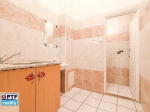Pronájem kanceláře, Plzeň, Na Roudné, 31 m2