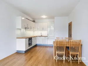Prodej bytu 2+kk, Praha - Čakovice, Marty Krásové, 48 m2