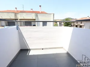 Prodej bytu 3+kk, Villa Rosa,, 71 m2