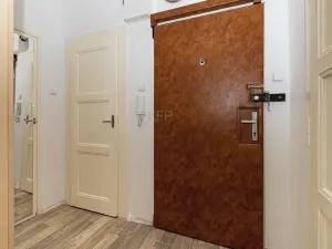 Pronájem bytu 2+1, Praha - Vinohrady, Varšavská, 70 m2