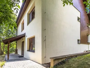 Pronájem rodinného domu, Praha - Kyje, Černičná, 150 m2