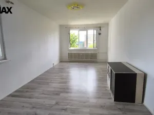 Prodej bytu 2+1, Rotava, Sídliště, 53 m2