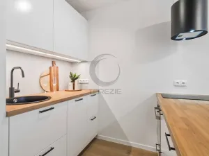 Prodej bytu 2+kk, Praha - Řepy, Nevanova, 34 m2
