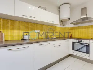 Pronájem bytu 4+kk, Praha - Smíchov, Radlická, 87 m2