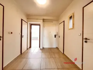 Pronájem bytu 3+kk, Hradec Králové - Pražské Předměstí, Břetislavova, 77 m2