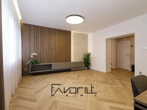 Prodej bytu 4+1, Ostrava, 28. října, 105 m2