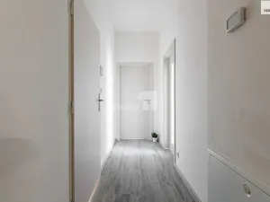 Pronájem bytu 2+kk, Praha - Libeň, V Holešovičkách, 59 m2