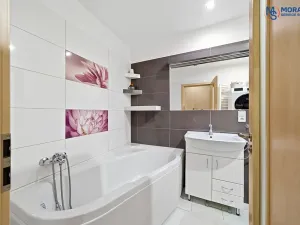Prodej bytu 3+kk, Šternberk, Farní, 70 m2