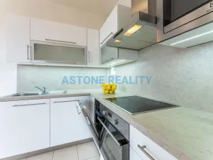 Pronájem bytu 1+kk, Praha - Zličín, Míšovická, 42 m2