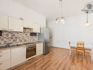 Prodej bytu 2+kk, Hradec Králové, Škroupova, 55 m2