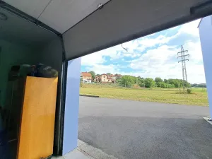 Pronájem obchodního prostoru, Tečovice, 890 m2