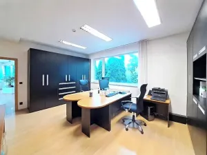 Pronájem obchodního prostoru, Tečovice, 890 m2