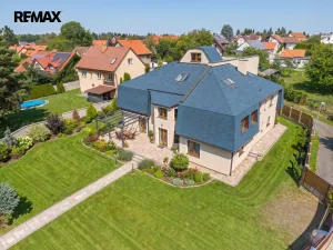 Prodej pozemku pro bydlení, Jesenice, Chrpová, 1772 m2